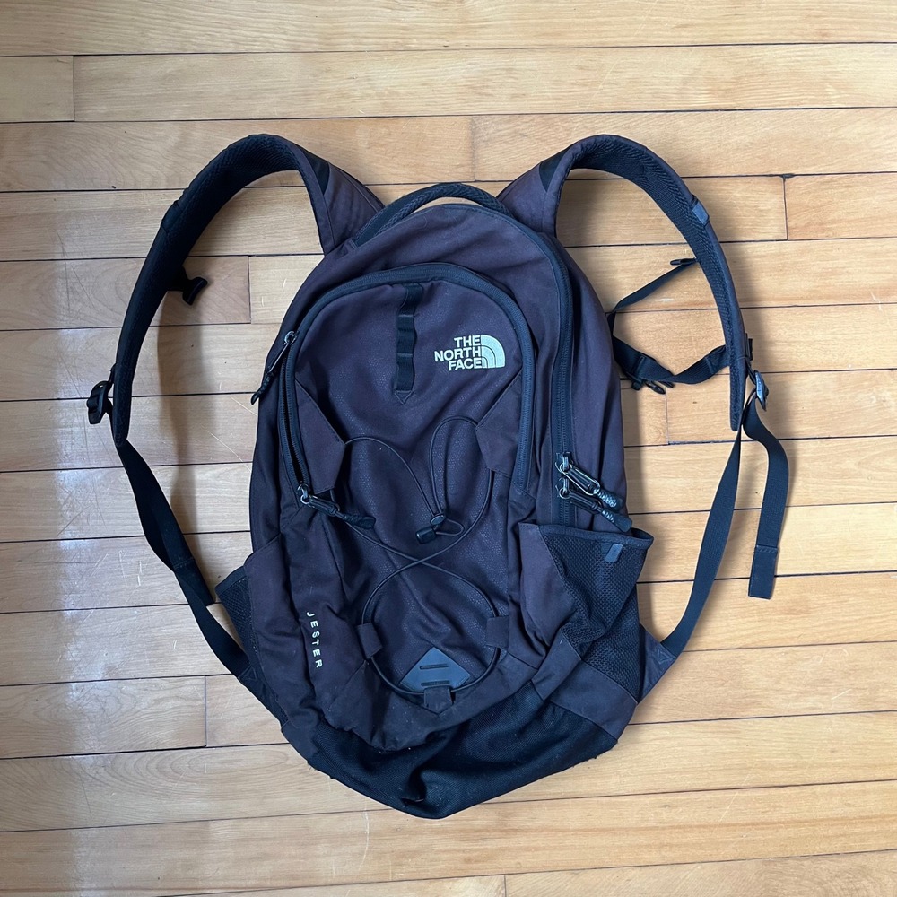 The North Face Jester Backpack Brown Black FlexVent Daypack School Hiking Bag